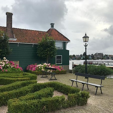 Stay Overnight At Windmill Village Zaanse Schans - Amsterdam Zaandam Exteriör bild