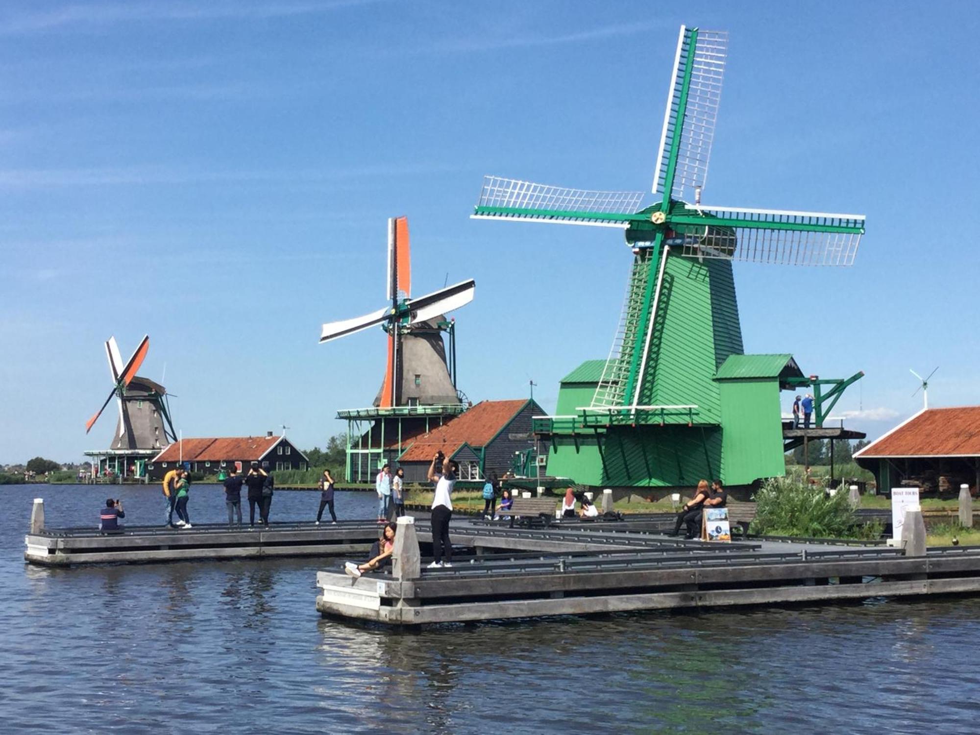 Stay Overnight At Windmill Village Zaanse Schans - Amsterdam Zaandam Exteriör bild
