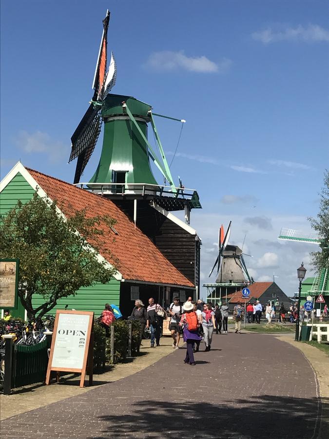 Stay Overnight At Windmill Village Zaanse Schans - Amsterdam Zaandam Exteriör bild
