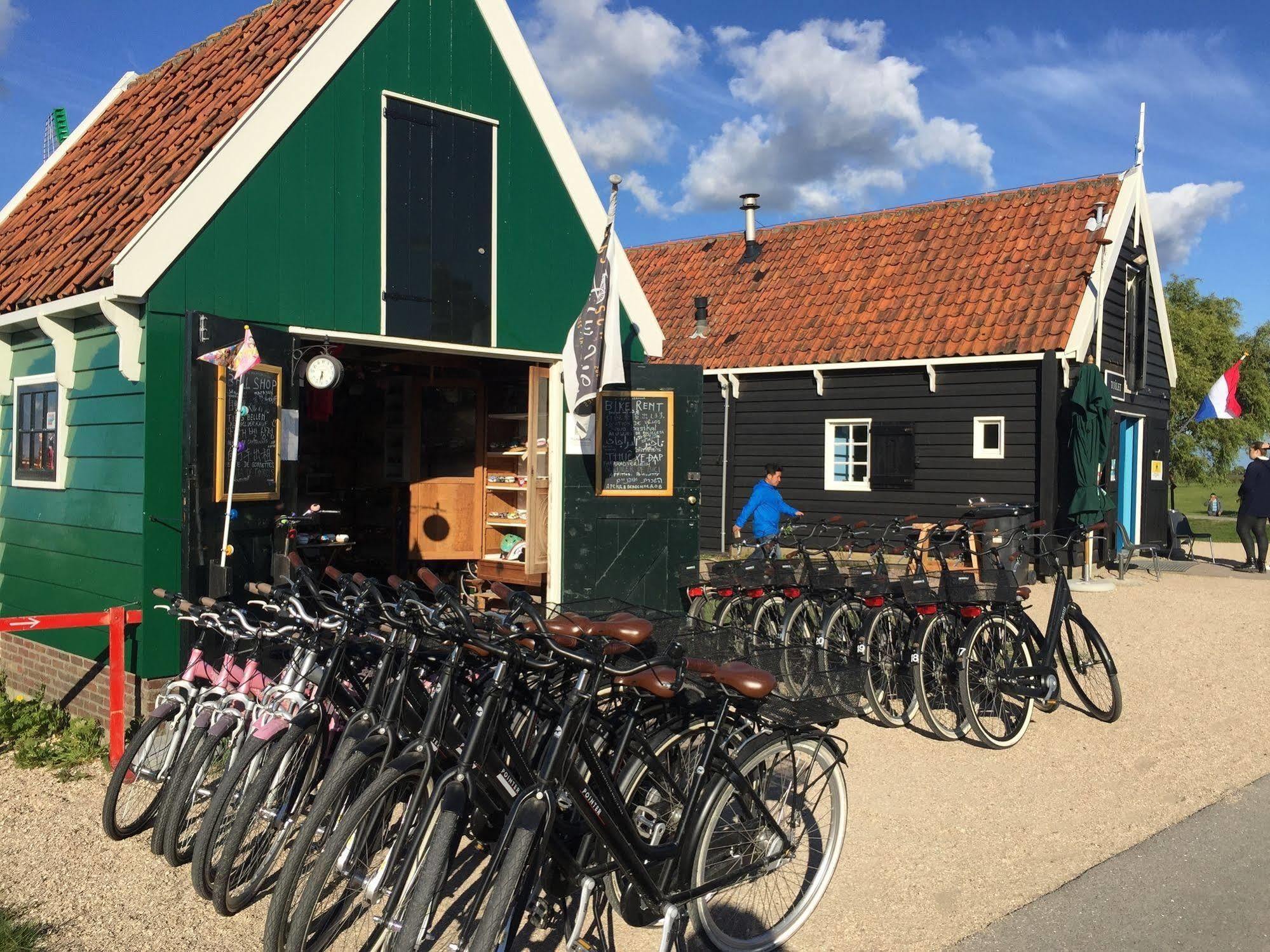 Stay Overnight At Windmill Village Zaanse Schans - Amsterdam Zaandam Exteriör bild